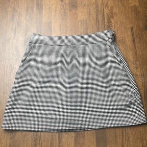 Abercrombie & Fitch houndstooth mini skirt
